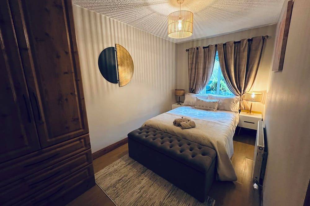 Ganze Wohnung, Recently renovated quite residence family and pet friendly in County Cork