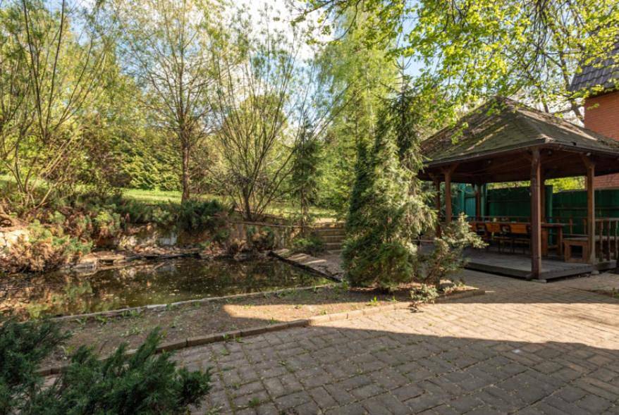 Bungalow in Sucy-en-Brie, Val-de-Marne