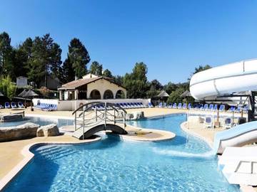 Location De Vacances pour 5 Personnes dans Salavas, Ardèche, Photo 1