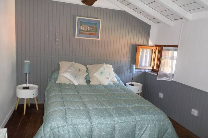 Entire apartment, Charming apartment between sea and mountains in Sollacaro, Arrondissement de Sartène