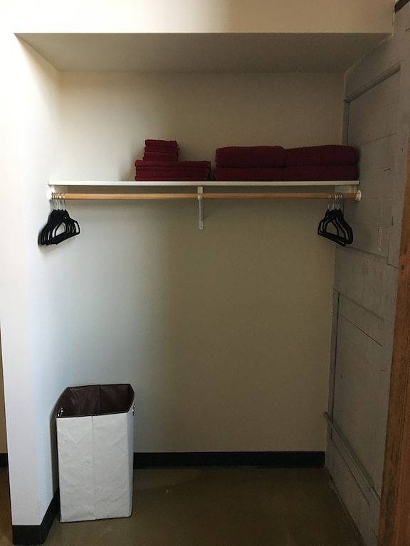 Vacation Apartment for 10 Guests in Minneapolis, Twin Cities