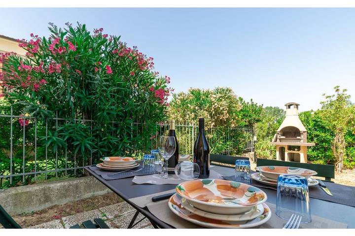 Appartamento vacanze per 4 persone, con terrazza e giardino, adatto a famiglie con bambini - 1