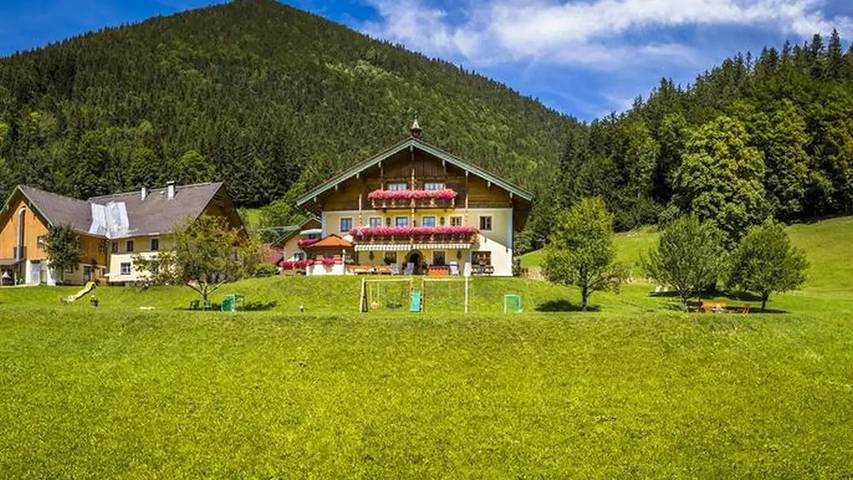 Ferienwohnung für 6 Personen, mit Balkon und Sauna sowie Garten in Faistenau - 3
