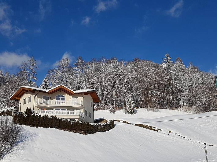 Ferienwohnung für 5 Personen, mit Terrasse und Garten in Breitenbach am Inn