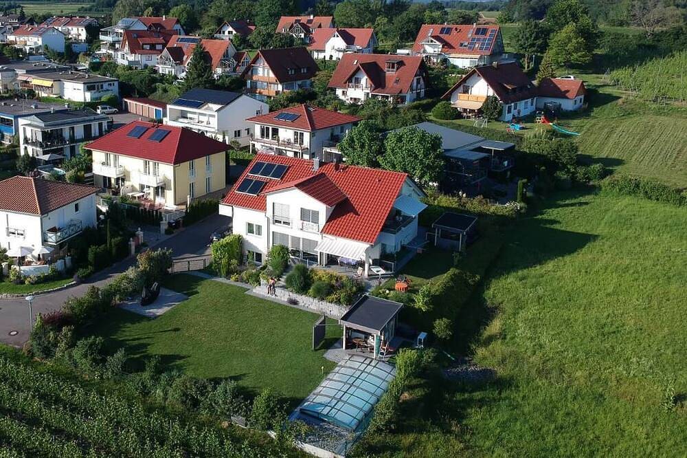 Ganze Wohnung, Bellevue \"Meersburg\" mit Blick auf Bodensee und Alpen in Stetten, Region Bodensee-Oberschwaben