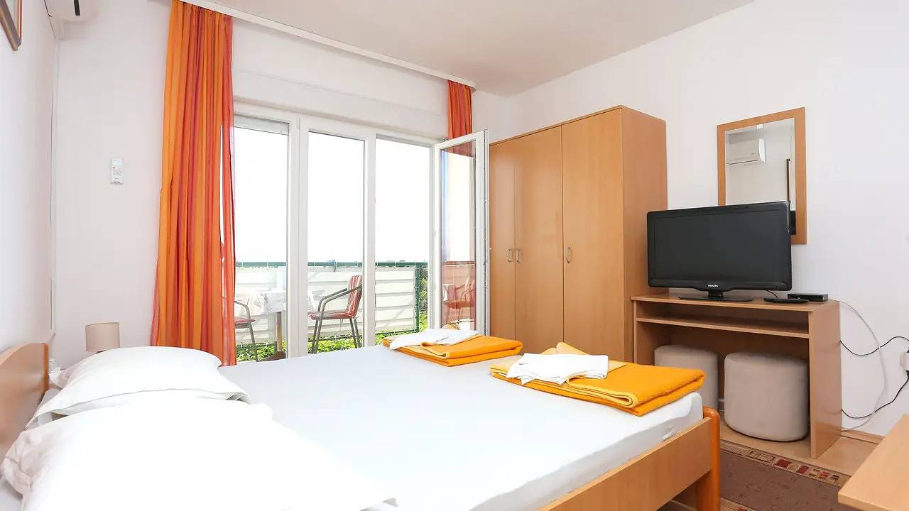 Całe studio, Studio für 2 Personen (19 m²) in Tučepi in Tučepi, Riwiera Makarska
