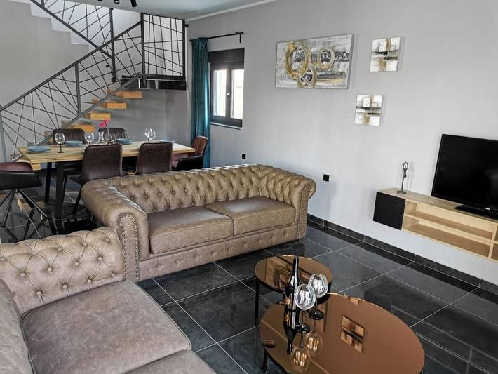 Villa pour 6 personnes, avec vue et jardin, animaux acceptés à Tisno - 2