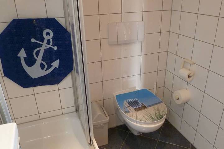 Appartement entier, 100m de la plage, au coeur de Zinnowitz, WiFi, incl. coupons de restaurant in Strand Zinnowitz, Zinnowitz