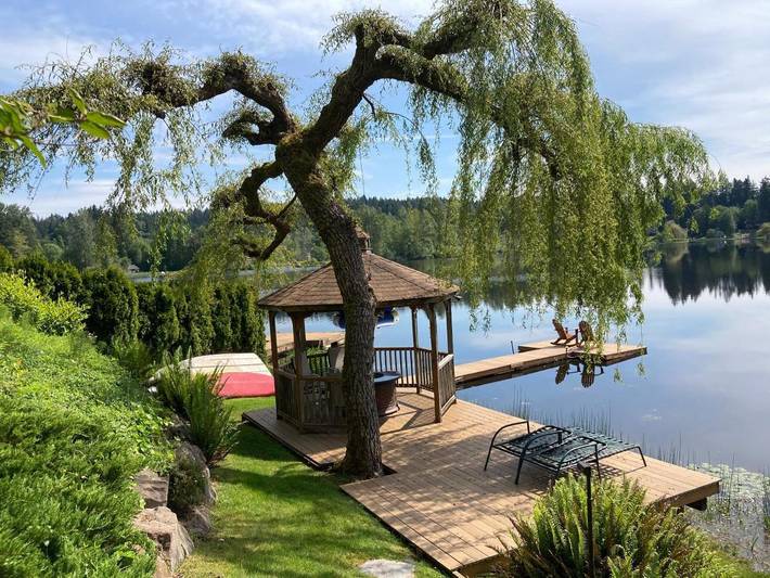 Alojamiento y desayuno para 2 personas, con vistas al lago además de vistas y jardín - 1