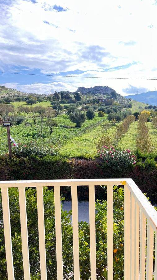 Deluxe Room (2 Adults + 1 Child) in Favara, Provincia di Agrigento