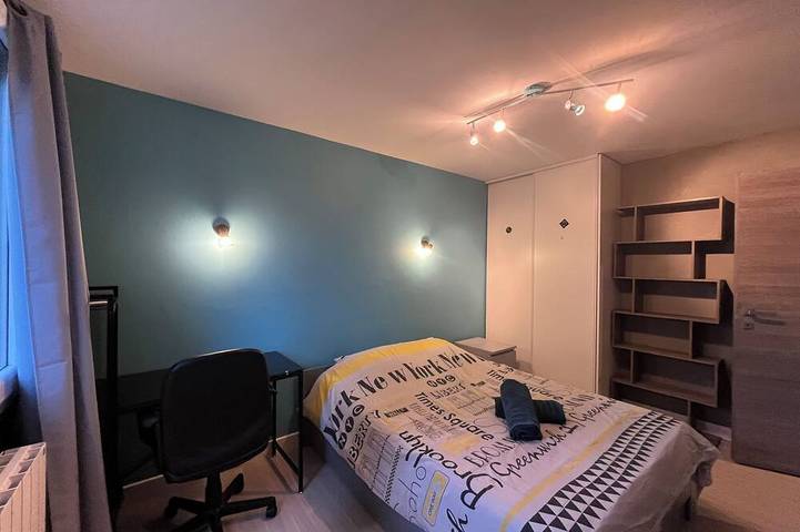 Location de vacances pour 12 personnes, avec terrasse et jardin à Seynod - 3