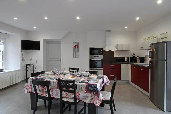 Gîte pour 6 personnes, avec Terrasse et Jardin à Le Mesnil