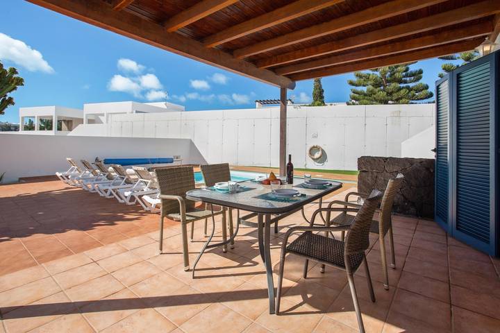 Casa rural para 6 personas, con jardín en Playa Blanca - 4