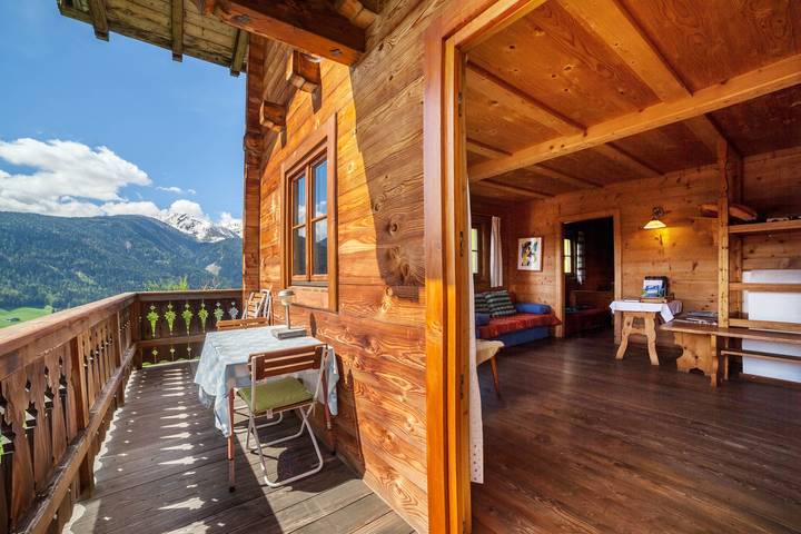 Ferienwohnung für 6 Personen, mit Seeblick und Sauna sowie Garten