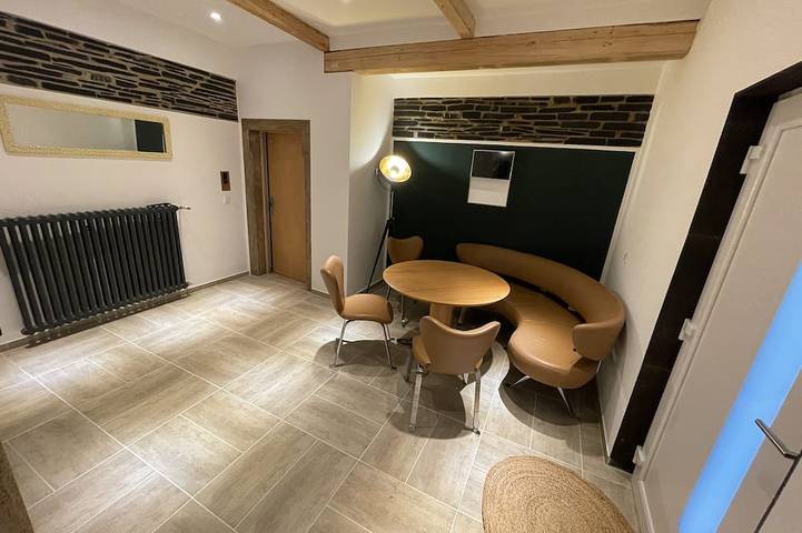 Ganze Wohnung, Cozy holiday apartment in a former guard house in Nohra, Weimarer Land