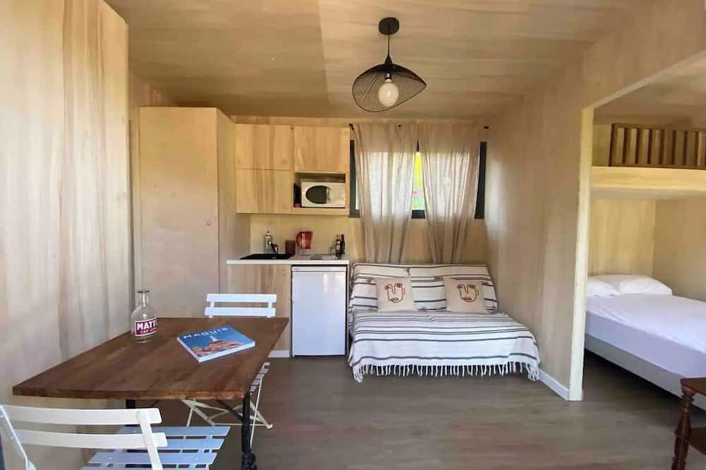 La Cabane de Pianiccia ~ à 5 Minutes des Plages, Commerces et Port de Solenzara in Sari-Solenzara, Sartène und Umgebung