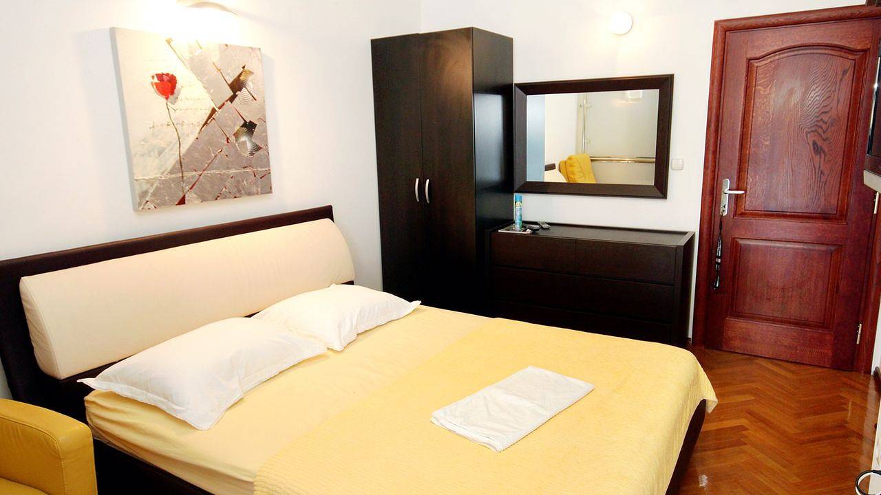 Entire studio, Studio for 2 people with terrace in Rogoznica, Šibenik-Knin