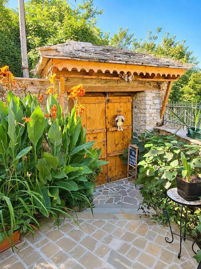 Maison d’hôte pour 3 personnes, avec vue et jardin dans Gjirokastër