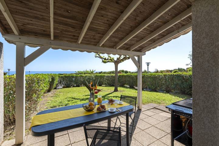 Location de vacances pour 6 personnes, avec jardin et piscine à Cervione - 2