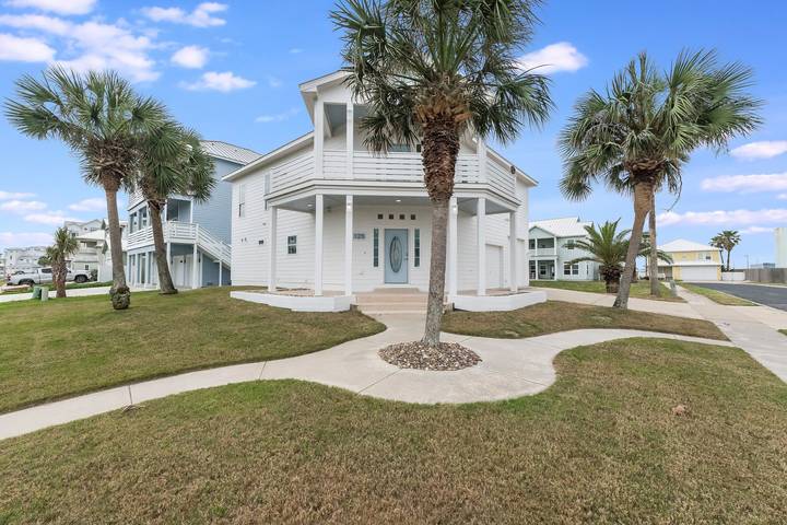 Vacation rental for 12 people, with pool and terrace in Corpus Christi