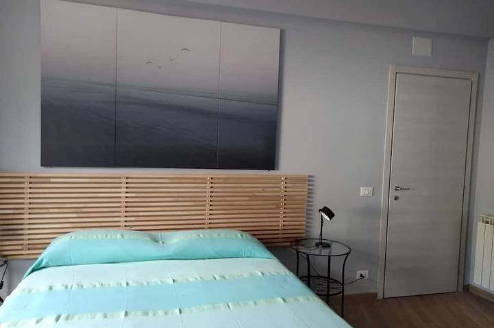 Ganze Wohnung, Genoa Pegli, apt. near waterfront, terrace, balcony in Ponente (Genova), Genua