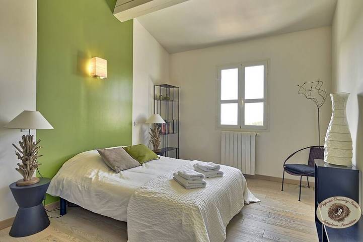 Location de vacances pour 16 personnes, avec balcon et jardin à Ollioules - 2