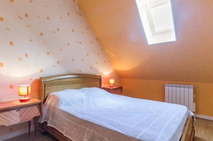 Location de vacances pour 7 personnes, avec balcon et jardin à Montchamp - 4