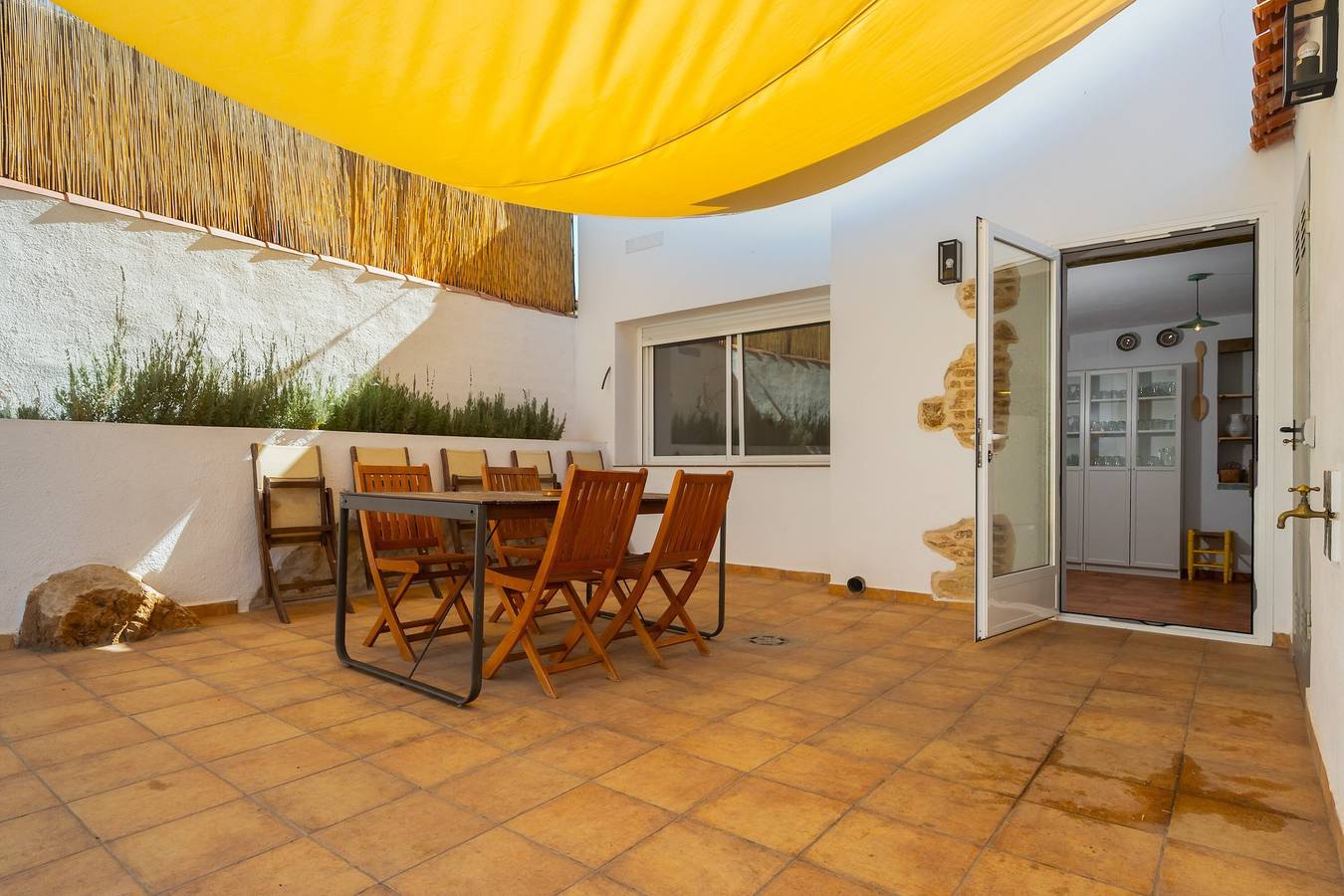 Holiday Home 'La Sierra Del Viento' with Mountain View, Private Pool and Wi-Fi in Guadalcanal, Sierra Morena