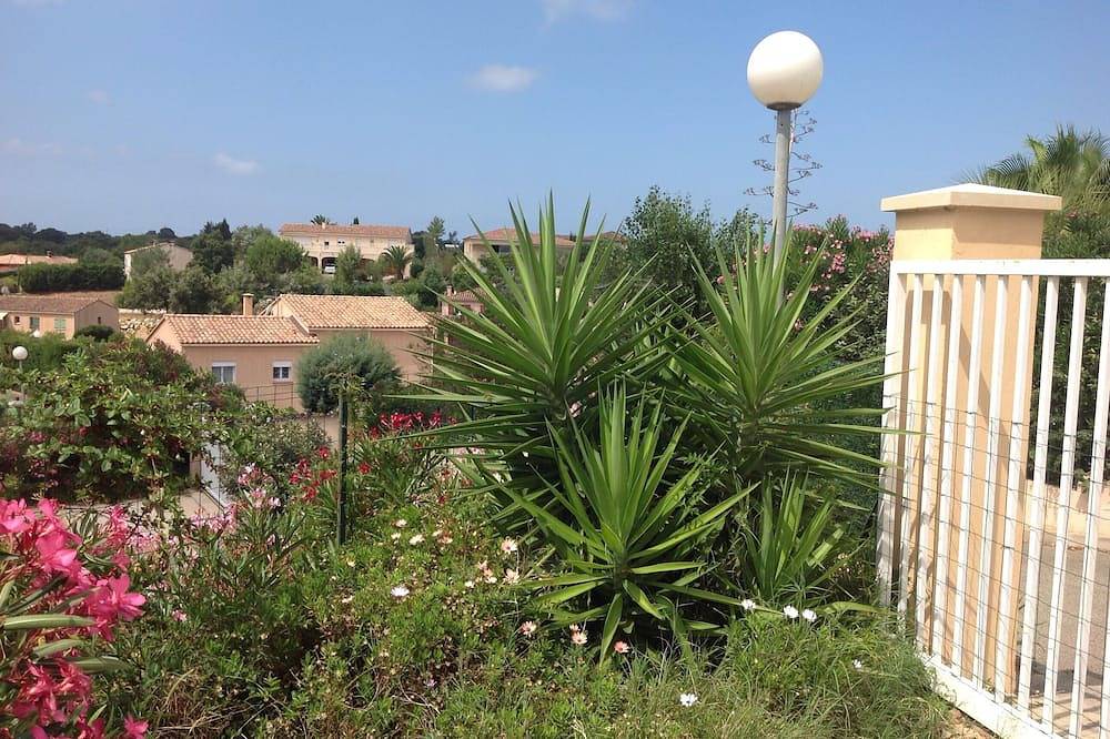 Porticcio: coquet Rez de jardin indépendant villa récente petit déjeuner offert in Porticcio, Grosseto-Prugna