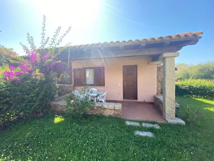Ganze Ferienwohnung, Ferienwohnung für 4 Personen mit Garten in Lu Miriacheddu, San Teodoro