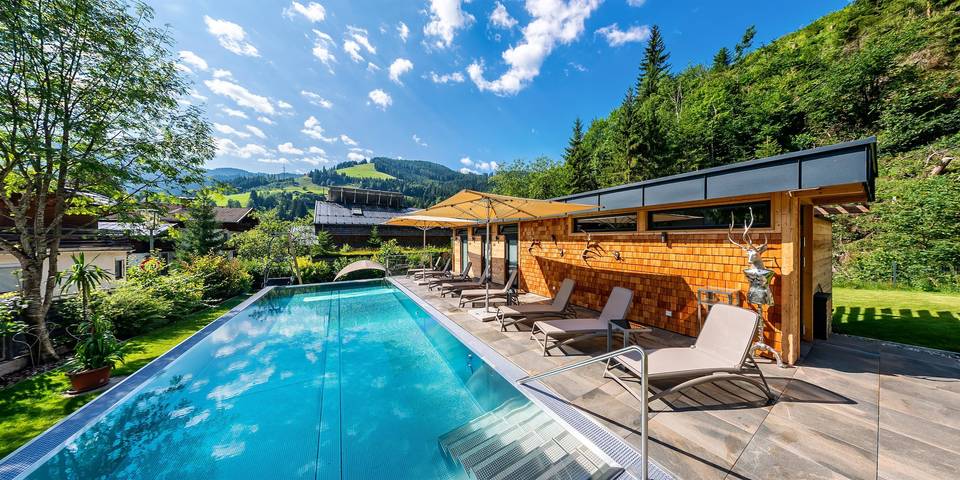Ferienwohnung für 2 Personen, mit Terrasse und Garten sowie Pool und Sauna im Salzburger Land