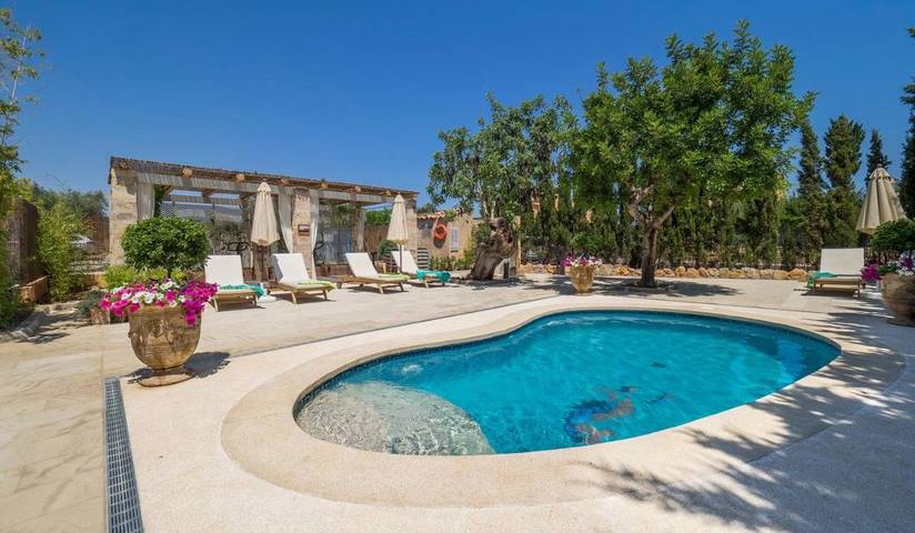 Hôtel pour 2 personnes, avec jardin et piscine à Cala Bona - 4