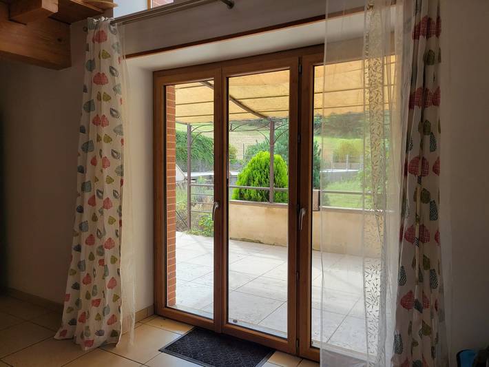 Location de vacances pour 15 personnes, avec balcon ainsi que jardin et piscine dans Rhône - 3