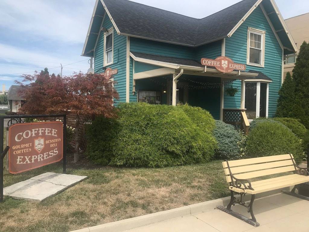 Beach Rental for 4 Guests in Port Clinton, Lake Erie