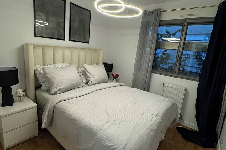 Gîte pour 4 personnes, avec balcon à Clichy - 2