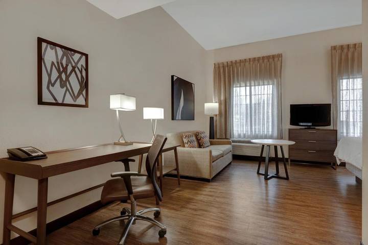 Apartamento para 4 personas, con jardín y piscina en Tallahassee