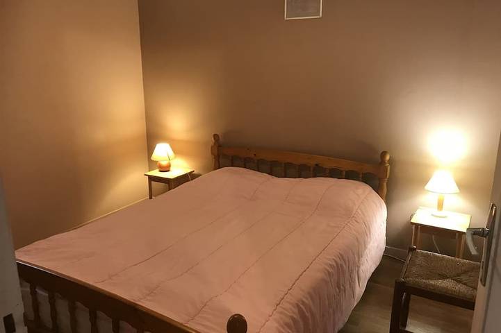 Location de vacances pour 4 personnes, avec Terrasse et Jardin à Saint-Julien-de-Lampon - 2