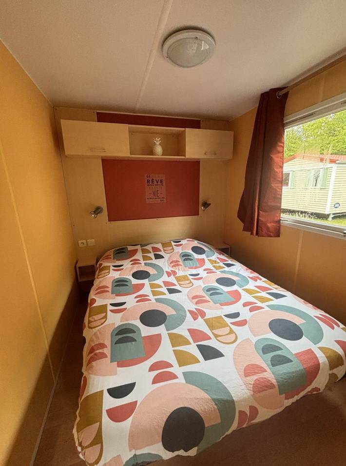 Mobil home pour 6 personnes, avec piscine et terrasse, animaux acceptés dans Lac de Saint-Étienne-Cantalès - 4