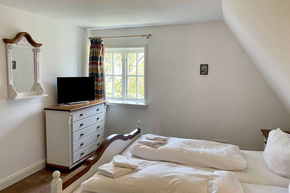 Ganze Wohnung, Min Hüs Og - Strandnahes App. für 6 Pers. mit Sauna, Terrasse, Wlan. Haustiere in Westerland, Sylt (Gemeinde)