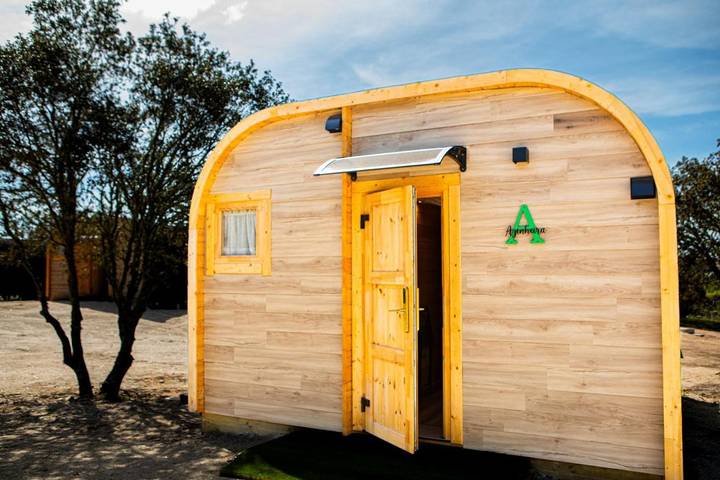 Maison de campagne pour 10 personnes, avec vue sur le lac et jardin ainsi que vue et piscine à Vilar Formoso - 4
