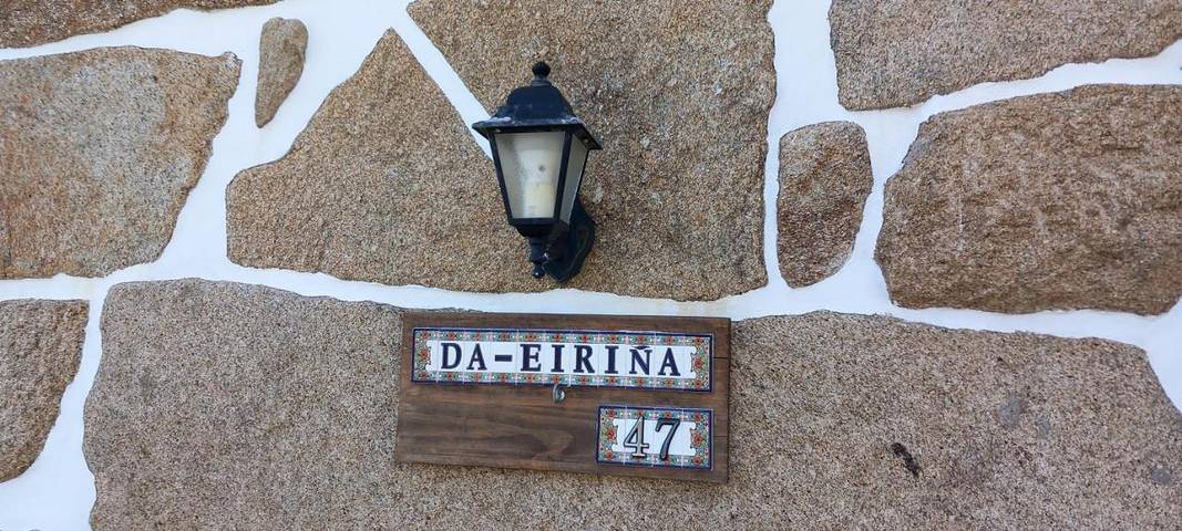 Location de vacances pour 5 personnes, avec jardin ainsi que vue et piscine à Ames - 4