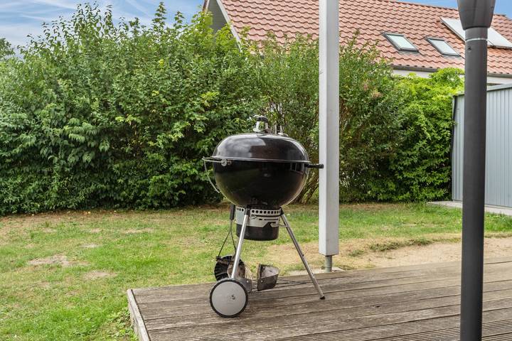 Fh W8 mit Terrasse, Schuppen & Wallbox in Röbel, Müritz