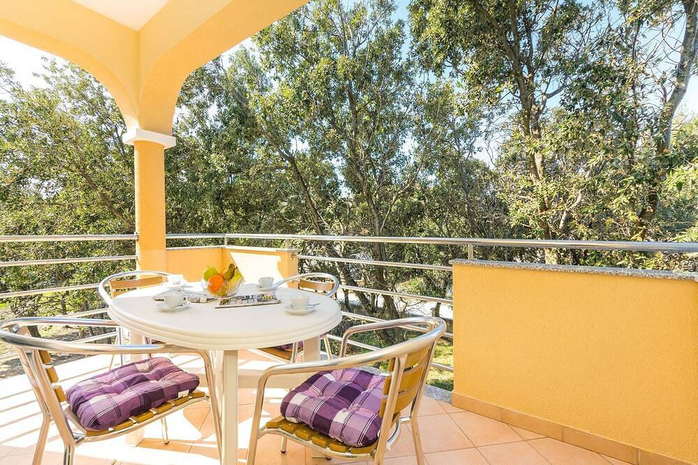 Cijeli apartman, One bedroom apartment near beach Vrsi - Mulo, Zadar in Mulo, Vrsi