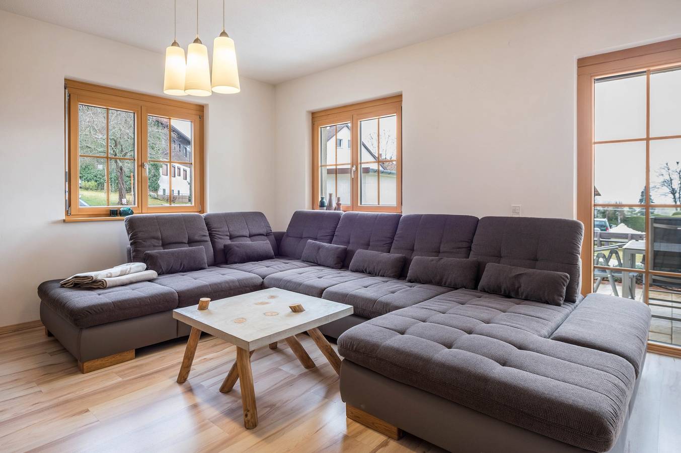 Ganze Wohnung, Ferienwohnung Nr 4 Tannenzapfen mit Bergblick und Gemeinschaftsgarten in Höchenschwand, Südschwarzwald