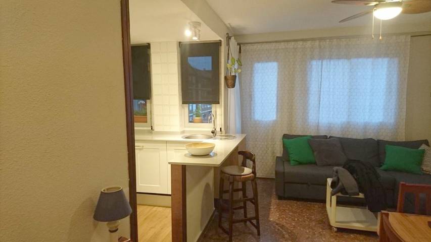 Apartamento de vacaciones para 4 personas, con vistas y balcón - 1