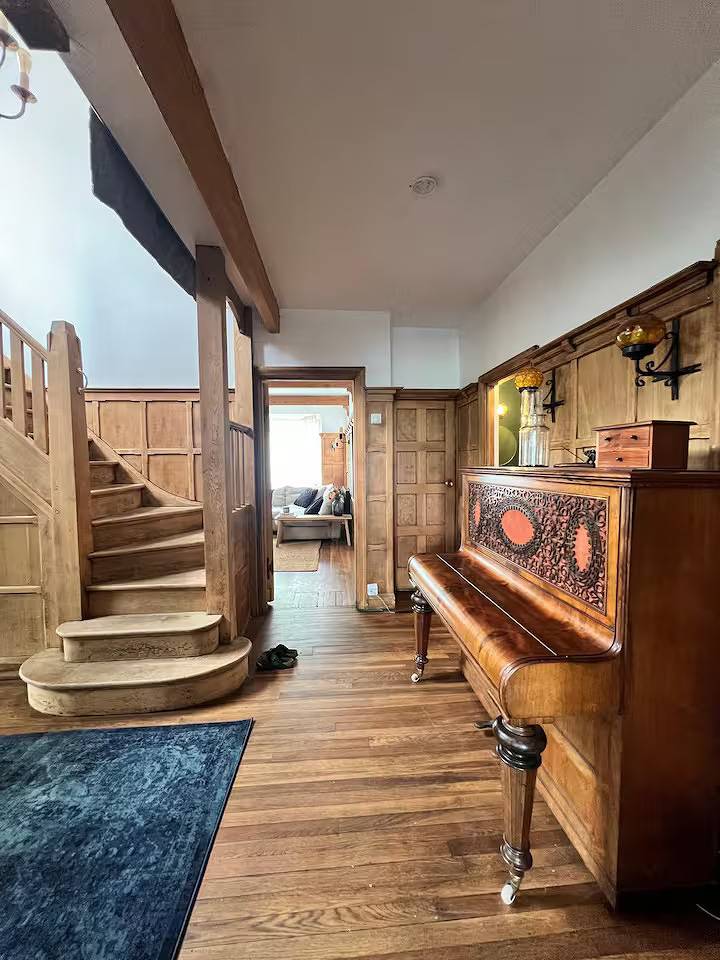 Huge Beach house -Seaview balcony-perfect location | Pass the Keys in Southend-on-Sea, Este de Inglaterra