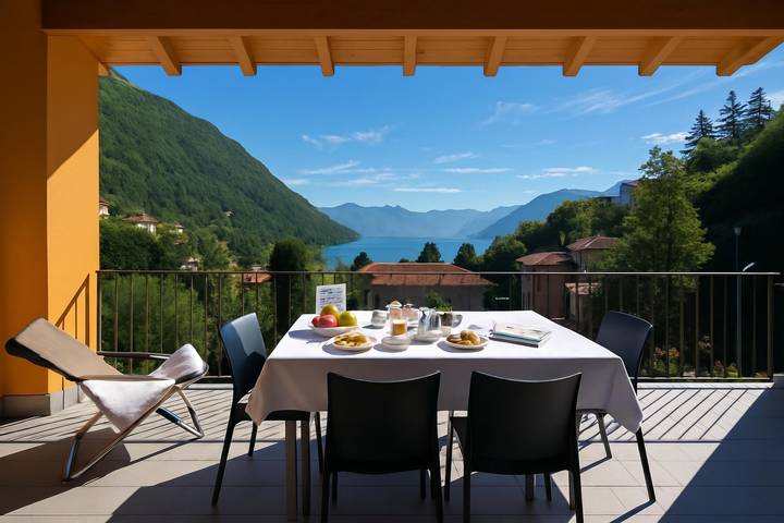 Hütte für 8 Personen, mit Pool und Terrasse sowie Seeblick am Comer See - 3