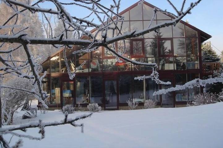 Gîte pour 2 personnes, avec jardin à Besse-et-Saint-Anastaise