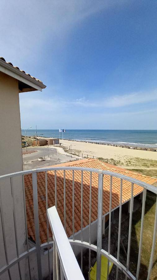 Gîte pour 4 personnes, avec terrasse et vue dans Plage de l'Amélie - 3