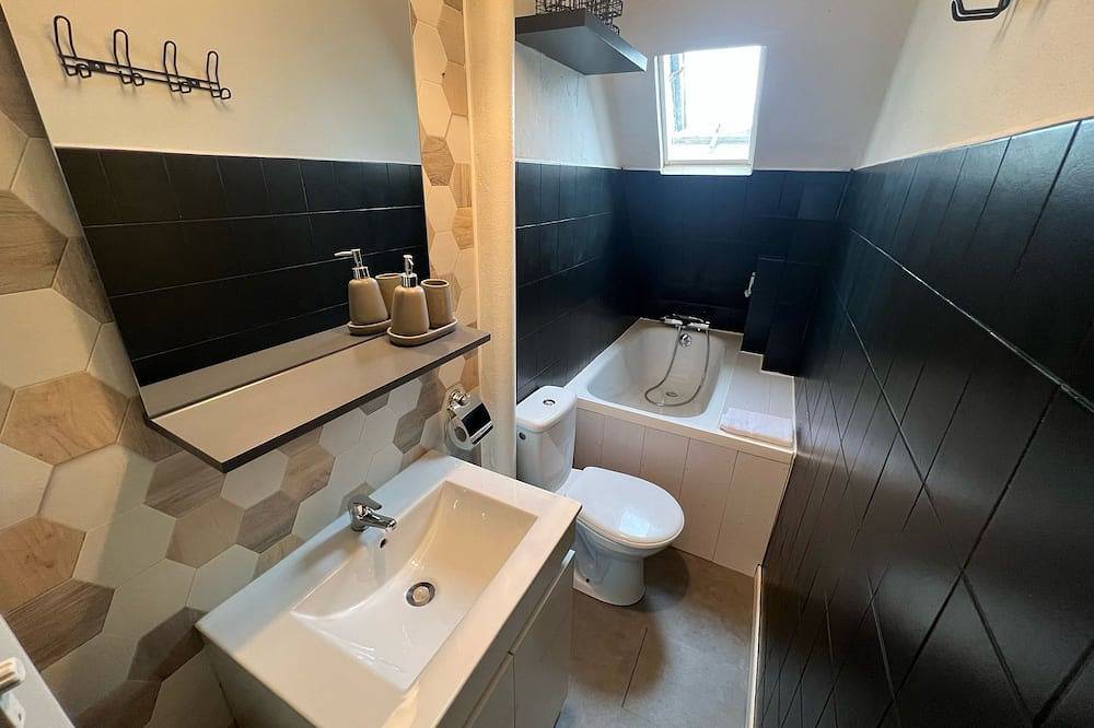 Ganze Wohnung, Le Marin-Studio-Ensuite Bad in Calais, Calais und Umgebung
